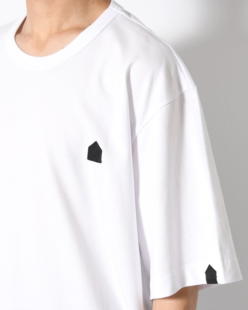 UNISEX FOOTBALL BACK PRINT SHORTSLEEVE TEE -WHITE-