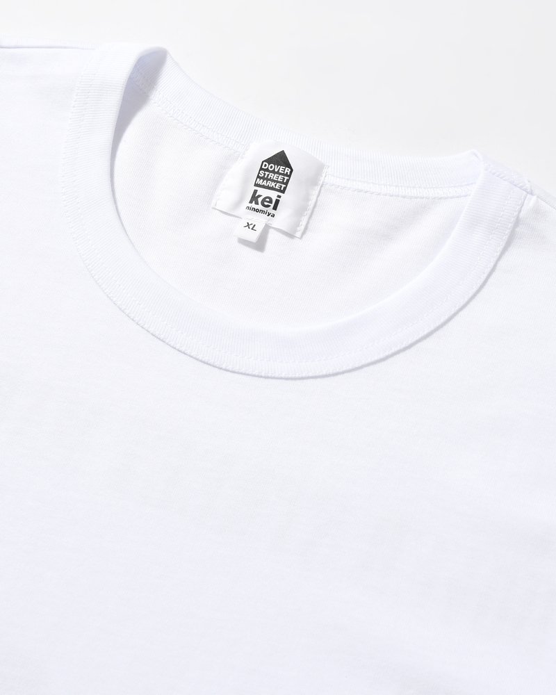 UNISEX FOOTBALL BACK PRINT SHORTSLEEVE TEE -WHITE-