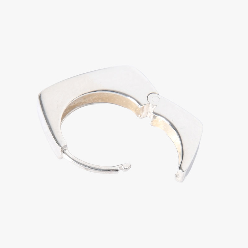 SQUARE FLAT HOOP -SILVER-