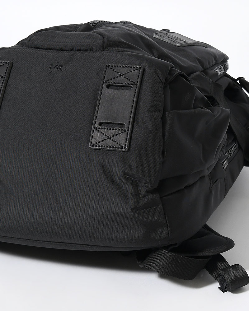 420 re/cor TRAVEL BP -BLACK-