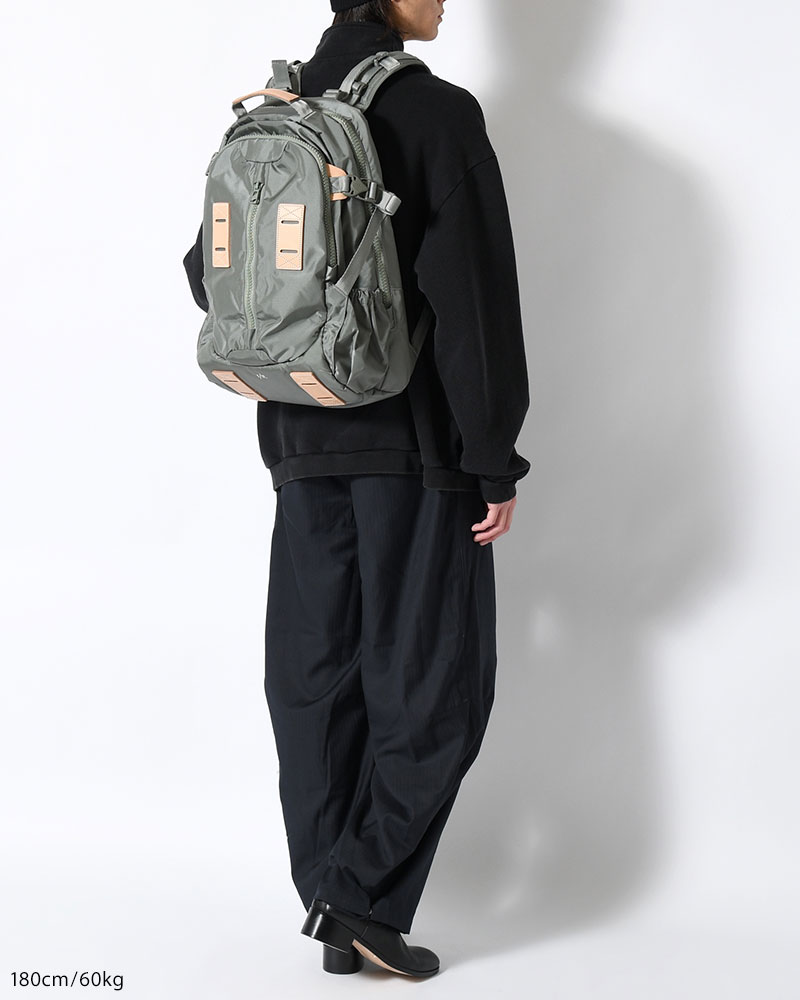 420 re/cor TRAVEL BP -FOLIAGE GREEN-