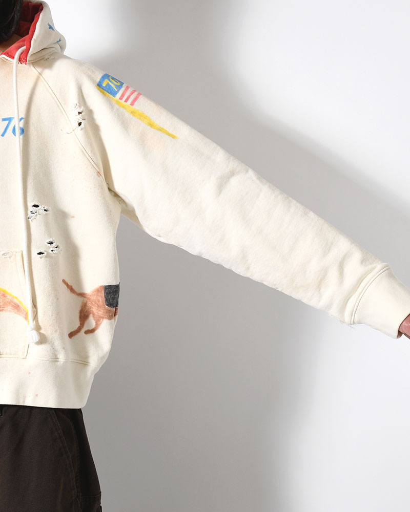 ZIP SCRIBBLE HOODIE -WHITE-