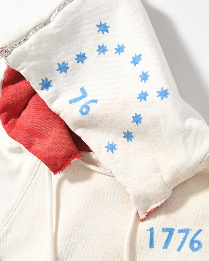 ZIP SCRIBBLE HOODIE -WHITE-