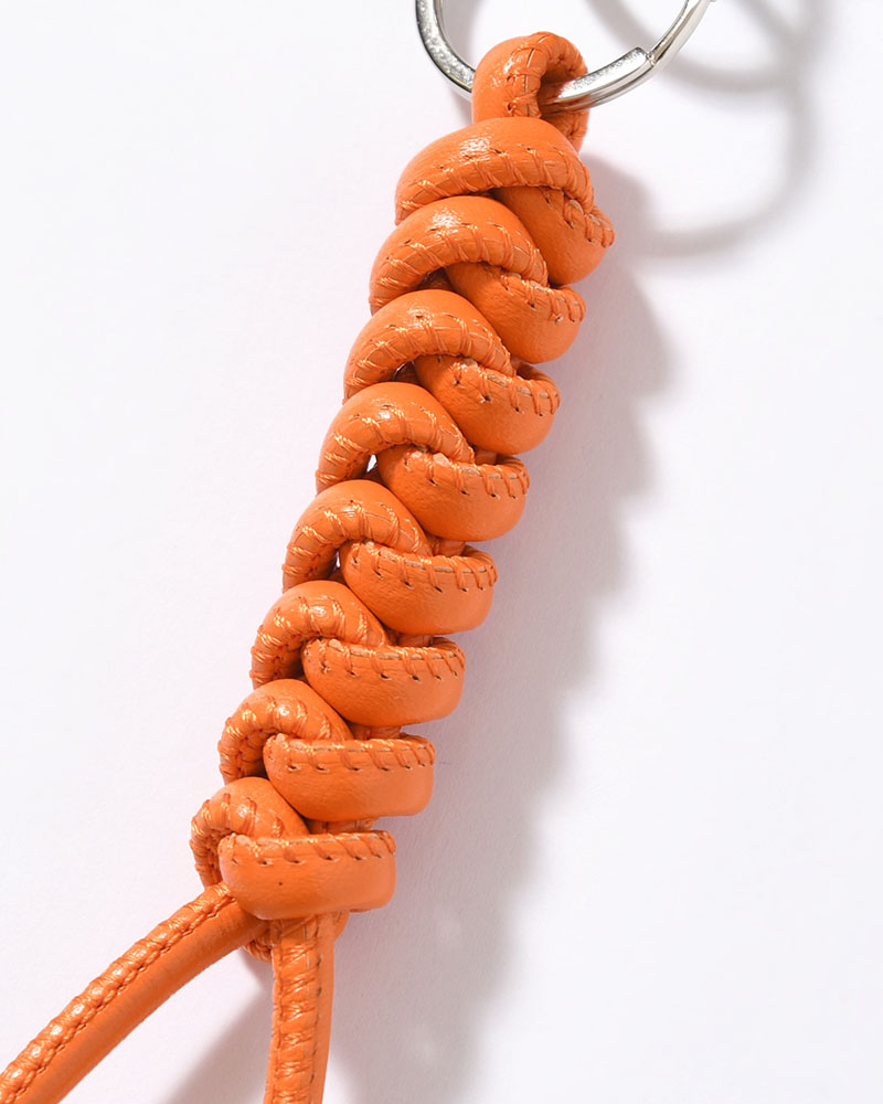 CRISTY SNAKEKNOT CHARM / STCOW - 26Q1 -ORANGE-