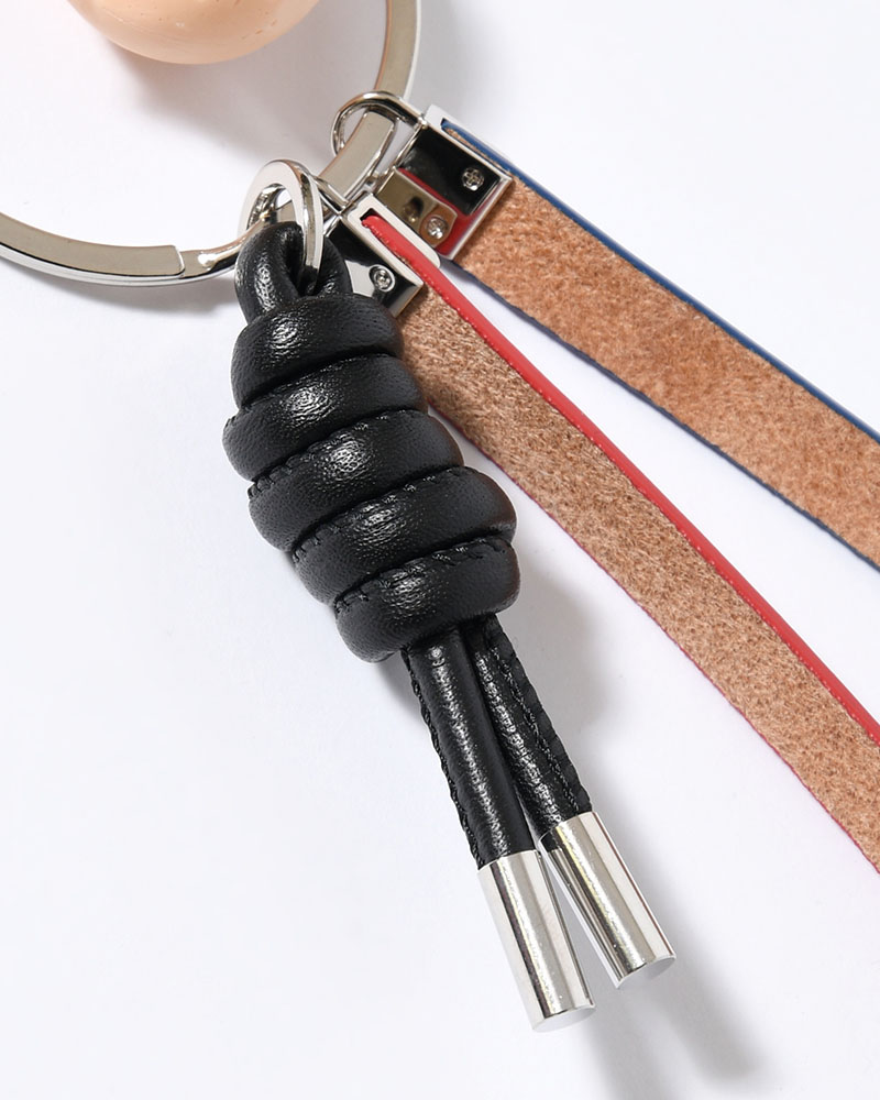 Art by masasculp CIRCLE CHARM / HYOMA -BLACK-