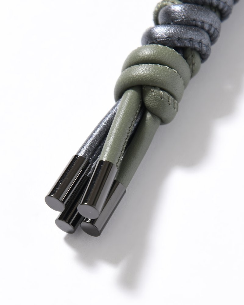 CRISTY TWO CODE SNAKE KNOT CHARM / STCOW -GM/KHAKI-