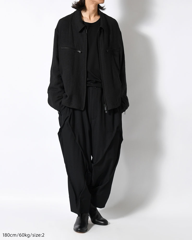 WOOL GABARDINE RANDOM TUCK PANTS -BLACK-