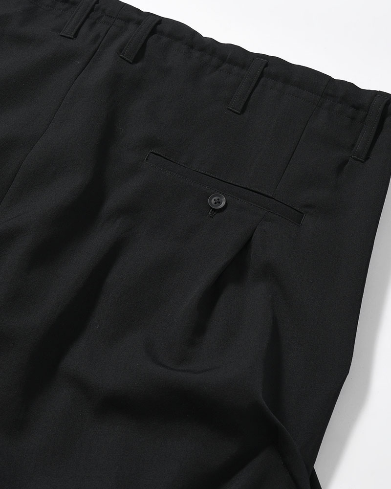 WOOL GABARDINE RANDOM TUCK PANTS -BLACK-