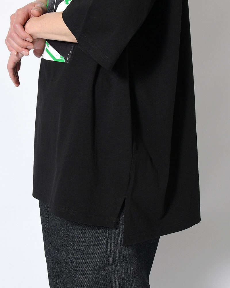BIG SIZE SLIT T-SH (BILLIARDS) -BLACK-