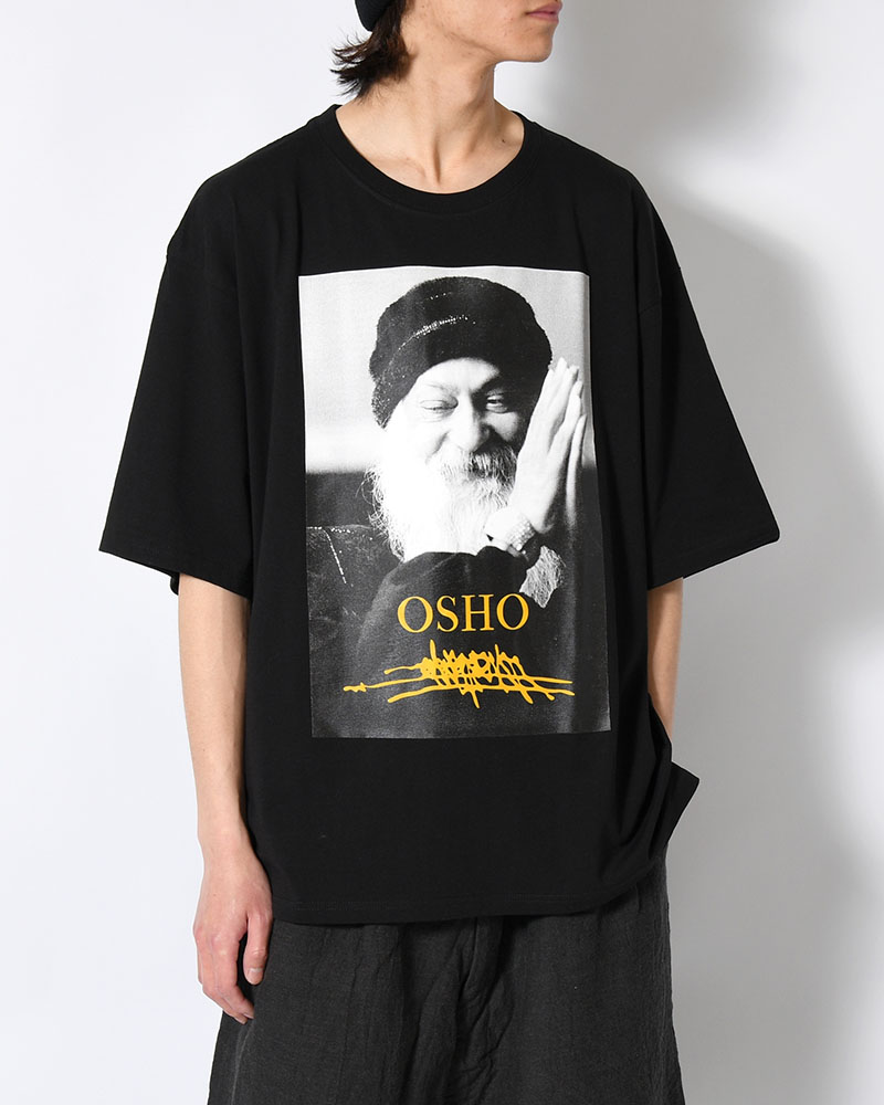 BIG SIZE SLIT T-SH (OSHO) -BLACK-