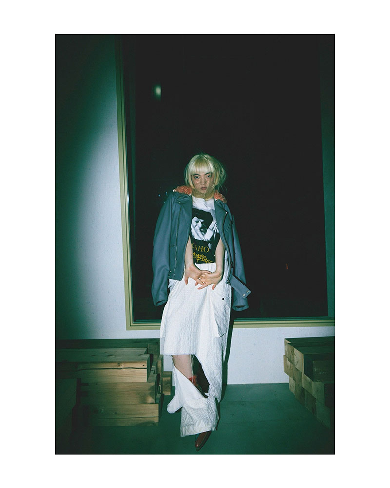 BIG SIZE SLIT T-SH (OSHO) -WHITE-