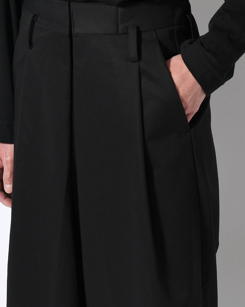 WRAP WIDE SLACKS -BLACK-