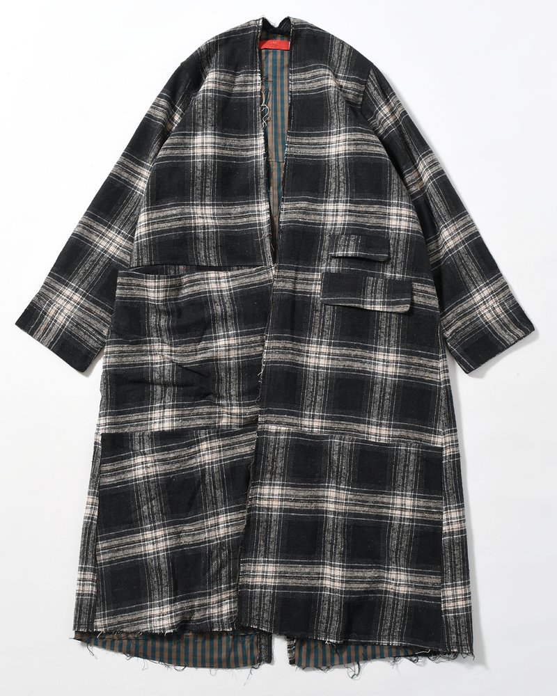LINER LONG COAT -BLACK×CHARCOAL GRAY-