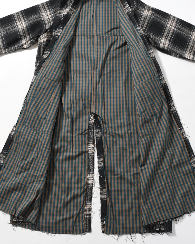 LINER LONG COAT -BLACK×CHARCOAL GRAY-