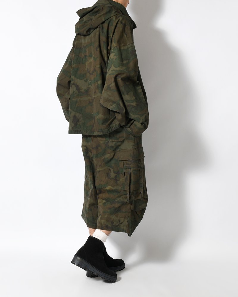 VILLAIN POLICEMAN SHORTS -WOODLAND CAMO-