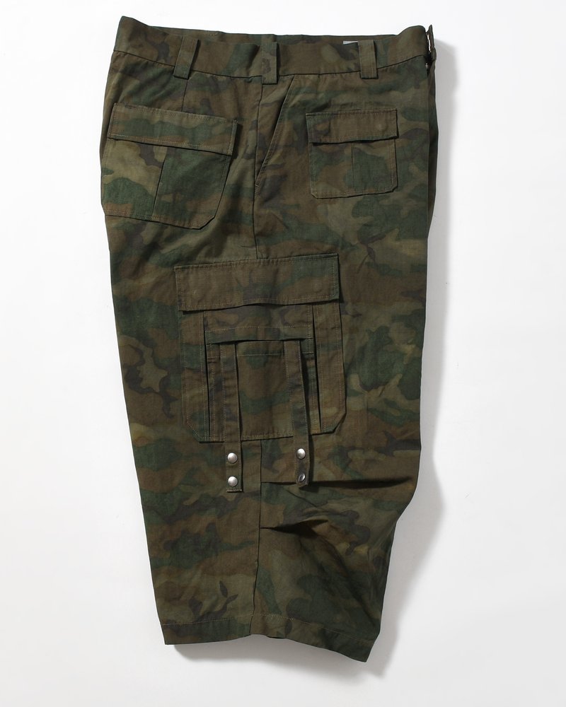 VILLAIN POLICEMAN SHORTS -WOODLAND CAMO-