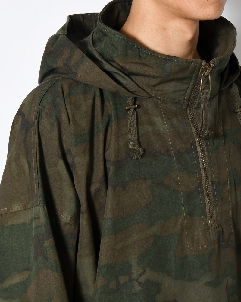 ARMY ANORAK -WOODLAND CAMO-