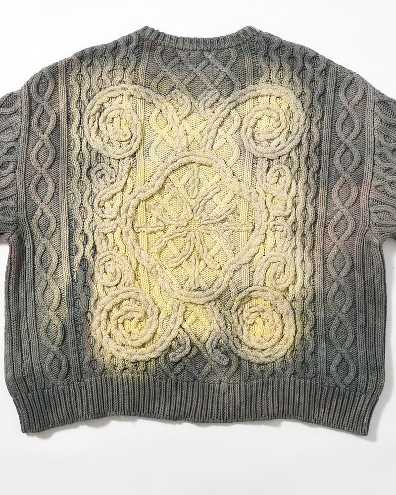 DECK OF CARDS SWEATER -TRUMP-