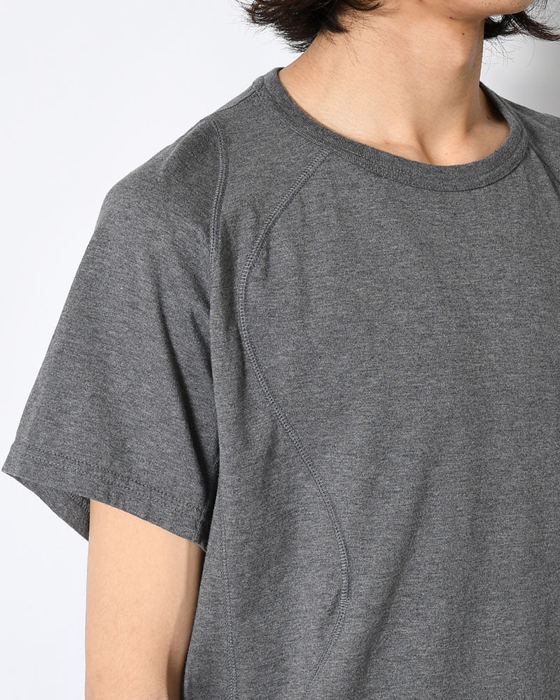 PANELLED HALF SLEEVE T-SHIRT -CHARCOAL-