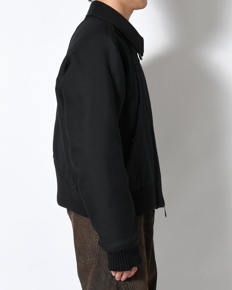 ZIP UP PADDED SHORT BOMBER -BLACK-