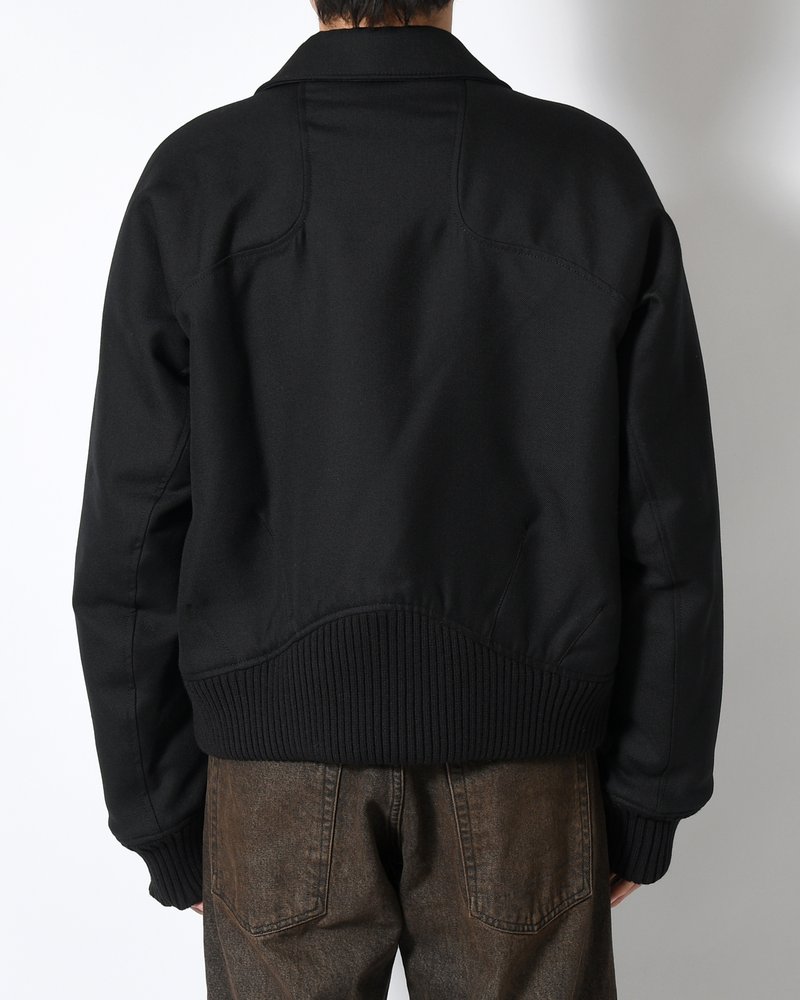 ZIP UP PADDED SHORT BOMBER -BLACK-