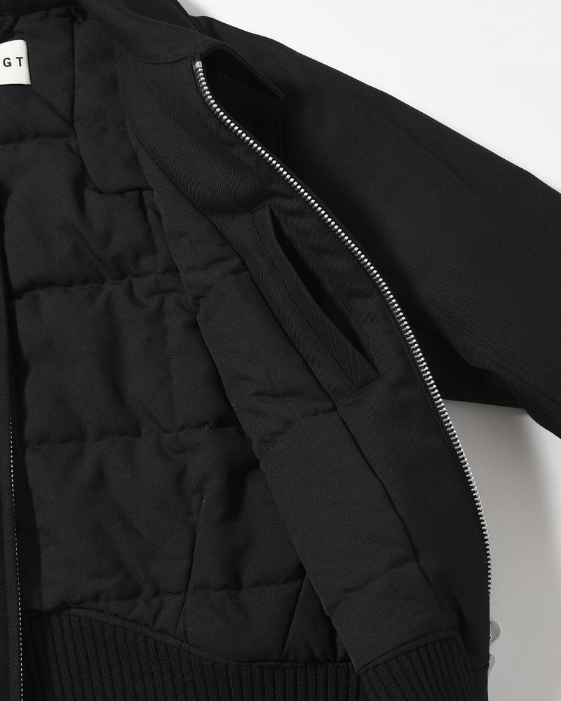 ZIP UP PADDED SHORT BOMBER -BLACK-