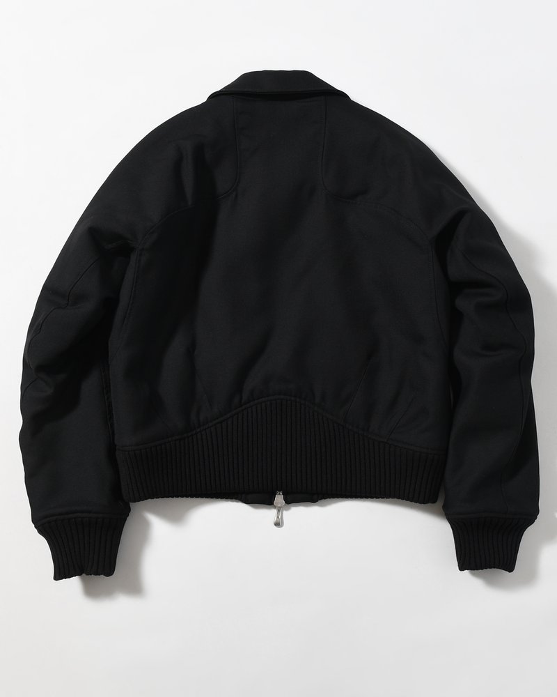 ZIP UP PADDED SHORT BOMBER -BLACK-