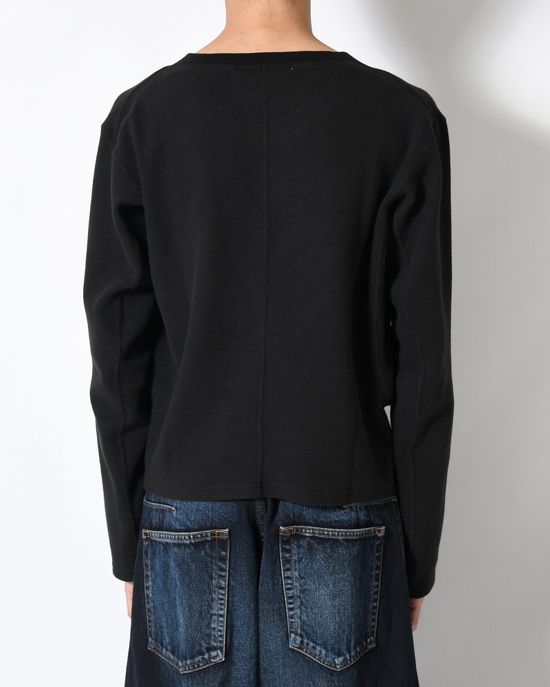 PANELLED LONG SLEEVE V-NECK T-SHIRT -BLACK-