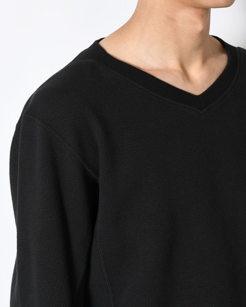 PANELLED LONG SLEEVE V-NECK T-SHIRT -BLACK-
