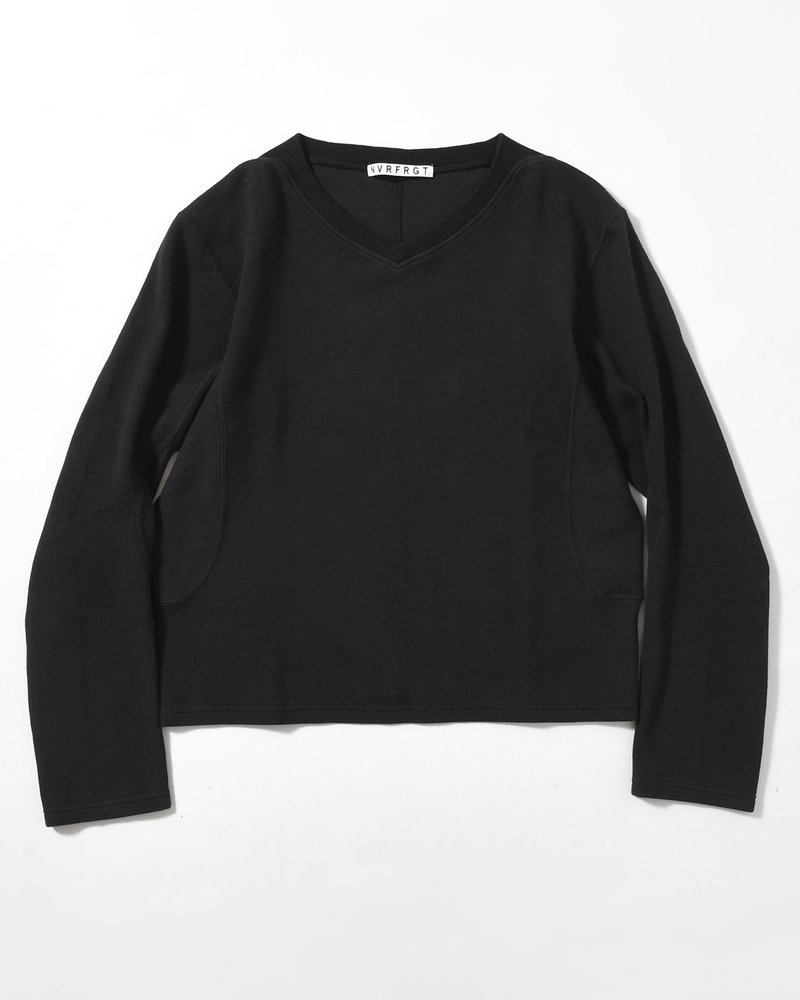 PANELLED LONG SLEEVE V-NECK T-SHIRT -BLACK-