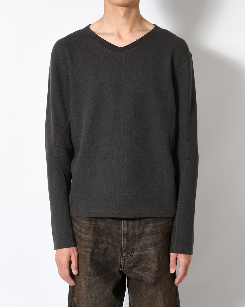 PANELLED LONG SLEEVE V-NECK T-SHIRT -CHARCOAL-
