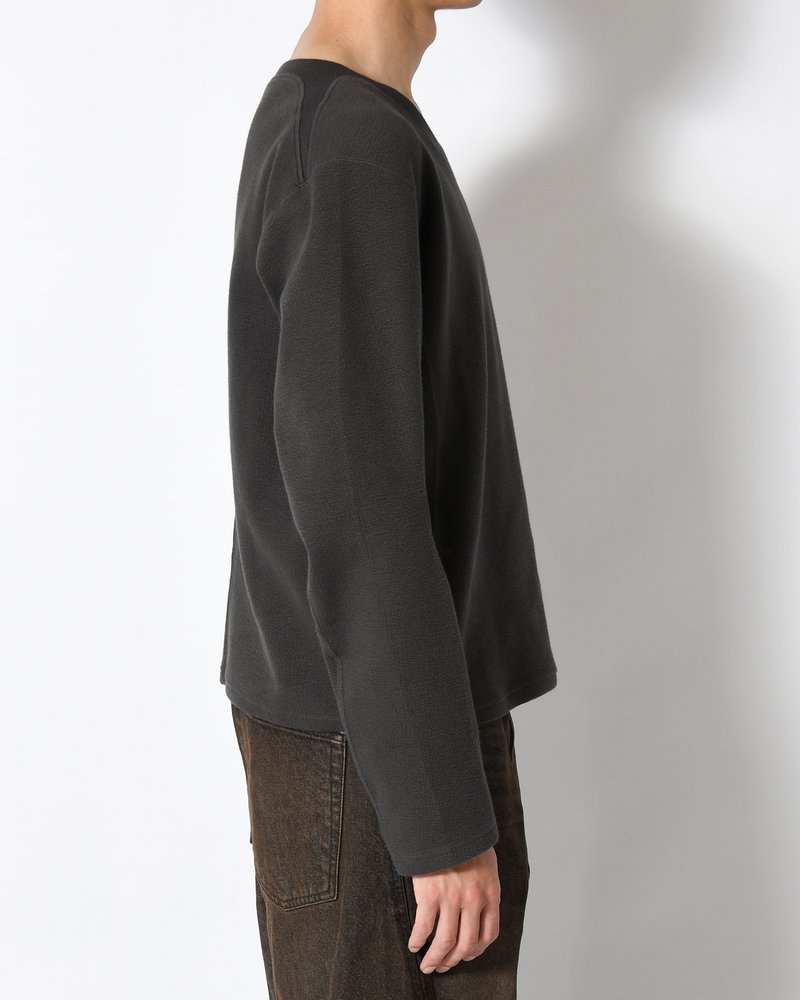 PANELLED LONG SLEEVE V-NECK T-SHIRT -CHARCOAL-