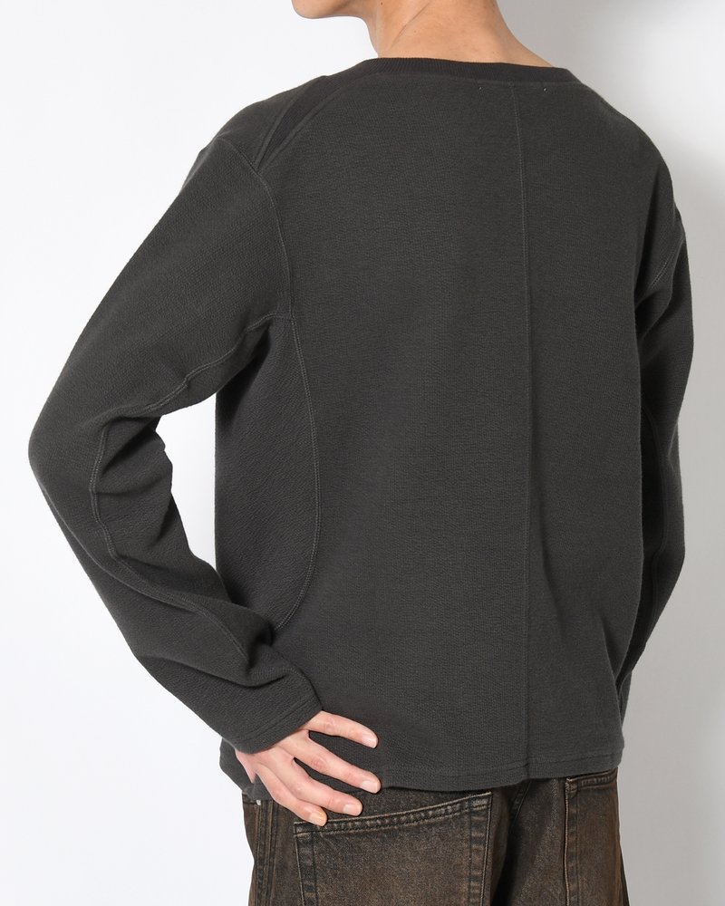PANELLED LONG SLEEVE V-NECK T-SHIRT -CHARCOAL-