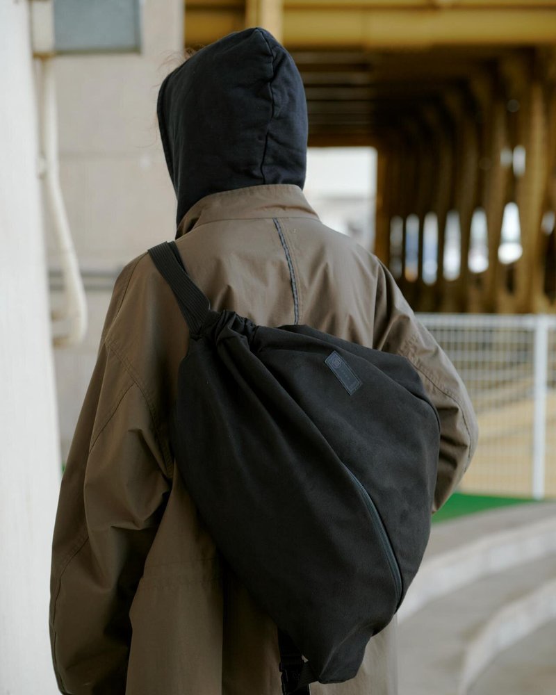 BACKPACK-XL "NINJA-TEX" HIGH DENSITY MICROFIBER -BLACK-