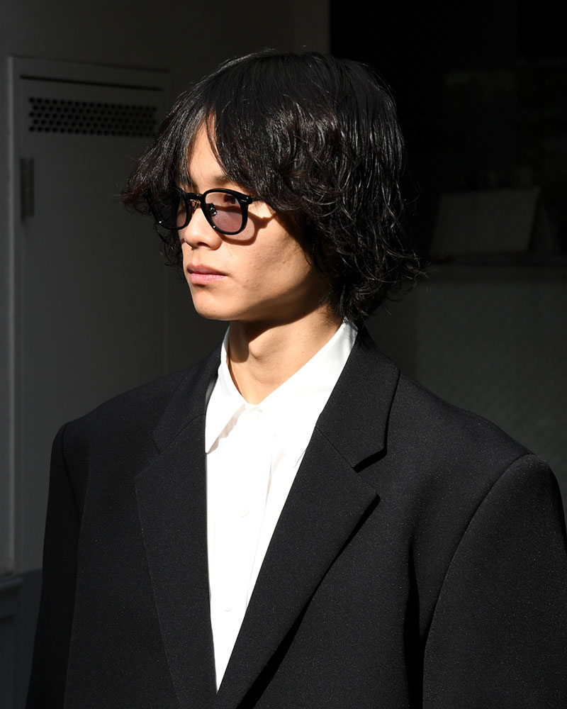 JIFUSAN #1 (調光モデル) -GLOSS BLACK × CLEAR to GREY-