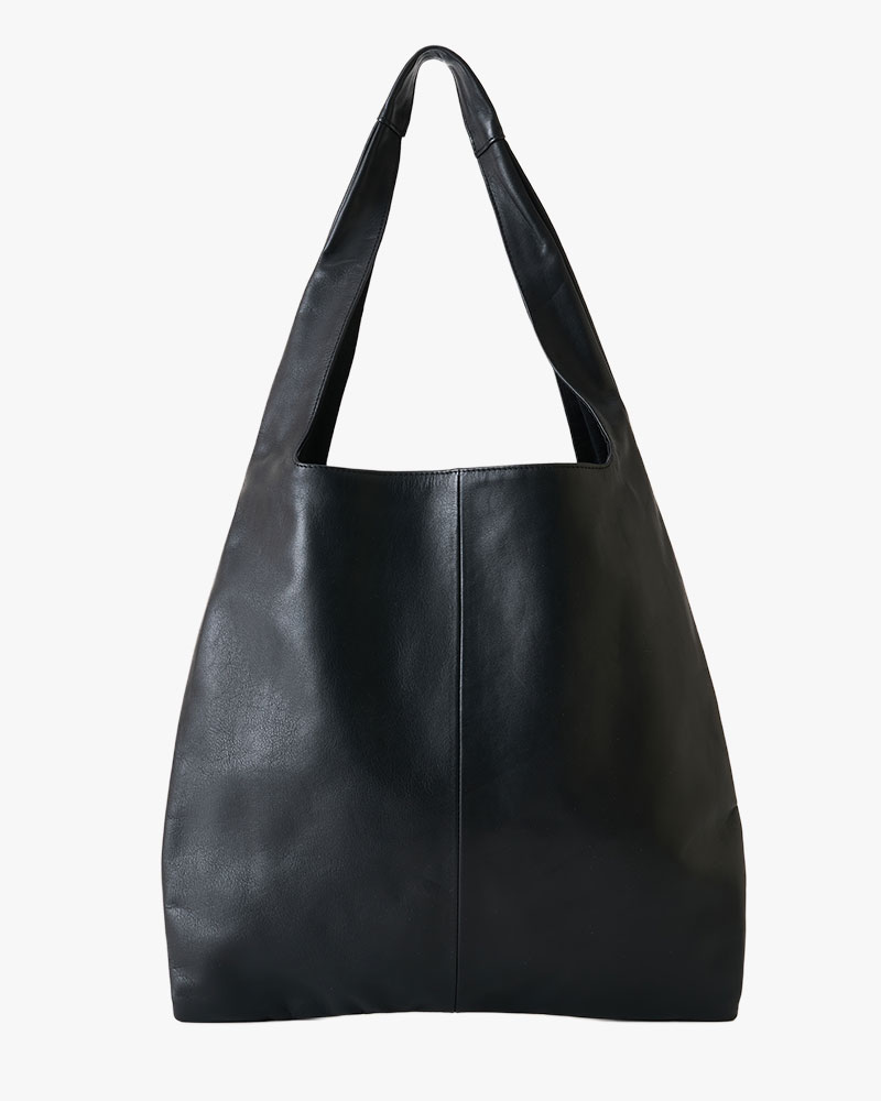 LEATHER TOTE BAG -BLACK-
