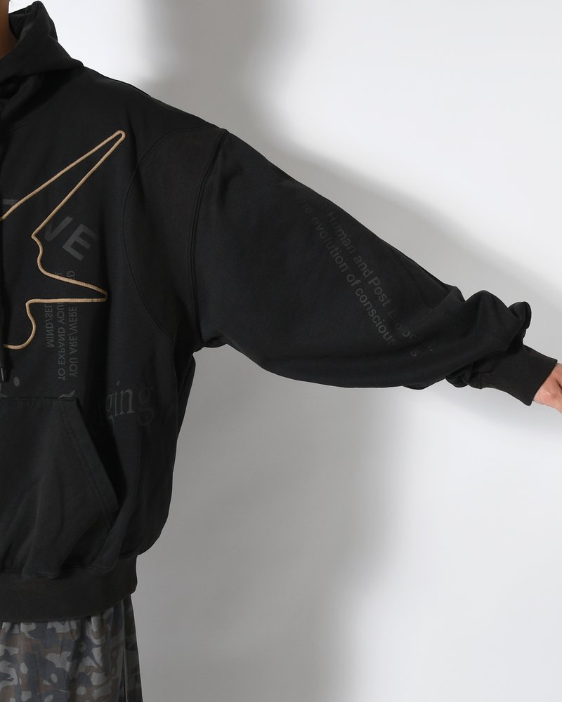 SHAPE SHIFT HOODED ZIP THRU SWEAT -BLACK WASH-