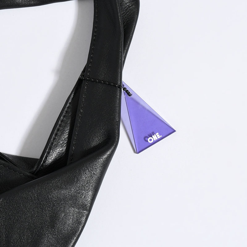 【期間限定発売:2/7～2/23】LEATHER MARCHE BAG -BLACK-