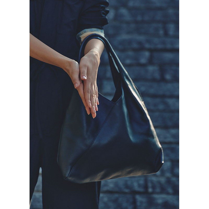 【期間限定発売:2/7～2/23】LEATHER MARCHE BAG -BLACK-