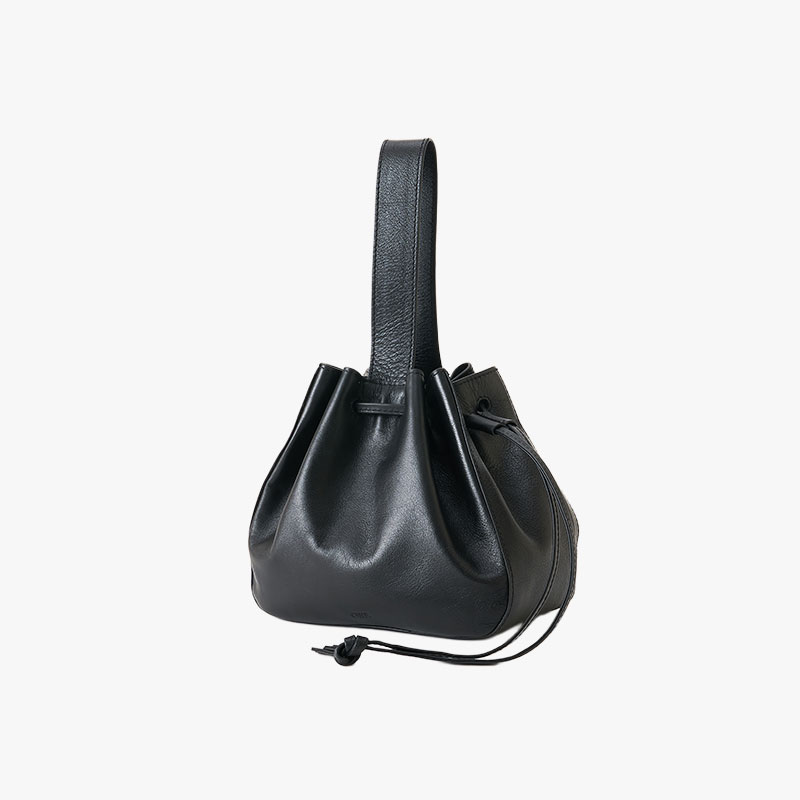 【期間限定発売:2/7～2/23】ONE HANDLE LEATHER HAND BAG -BLACK-