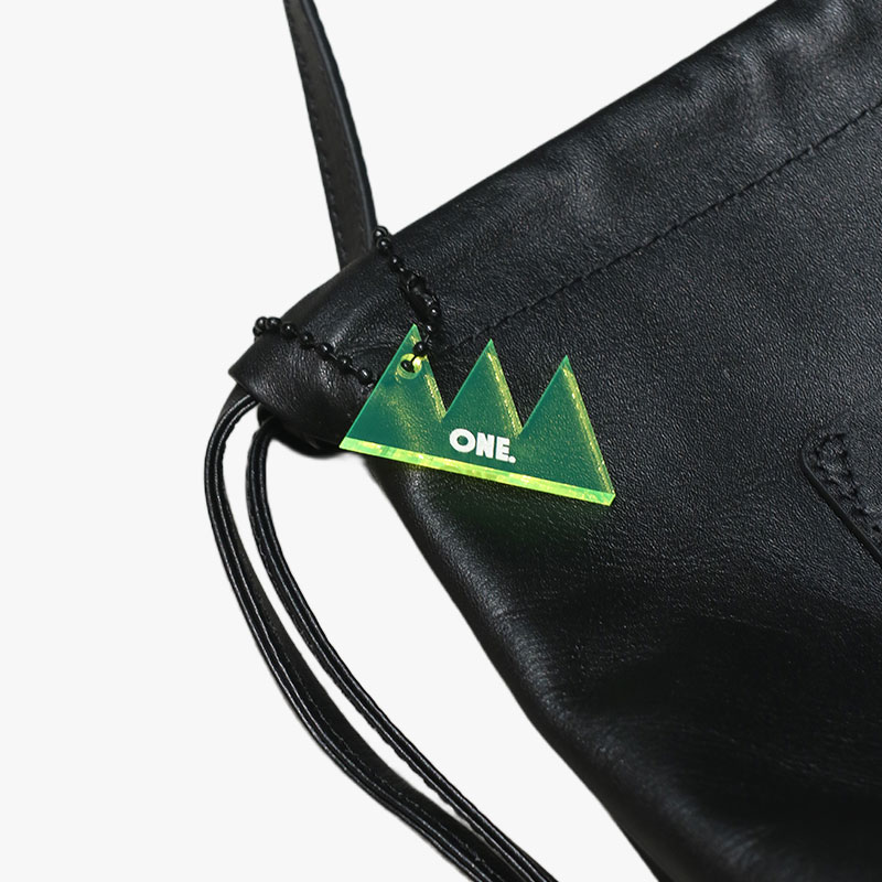 【期間限定発売:2/7～2/23】LEATHER KINCHAKU SHOULDER BAG -BLACK-