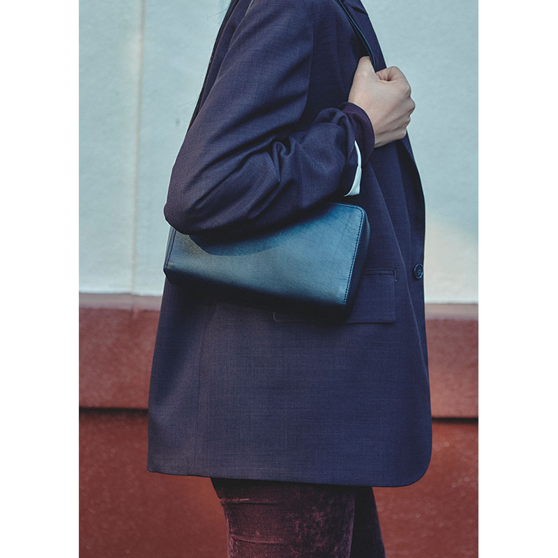 【期間限定発売:2/7～2/23】LEATHER SQUARE MINI BOSTON BAG -BLACK-