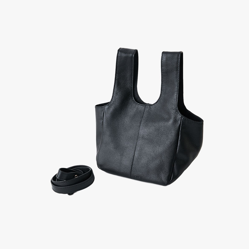 【期間限定発売:2/7～2/23】LEATHER MINI SHOPPER BAG -BLACK-