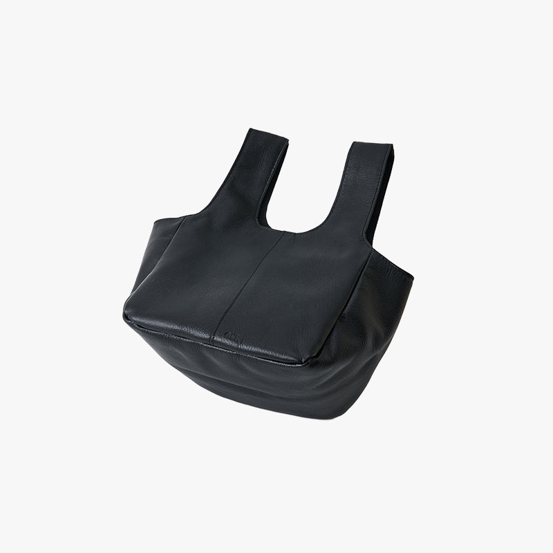 【期間限定発売:2/7～2/23】LEATHER MINI SHOPPER BAG -BLACK-