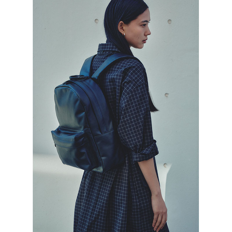 【期間限定発売:2/7～2/23】LEATHER DAYPACK -BLACK-