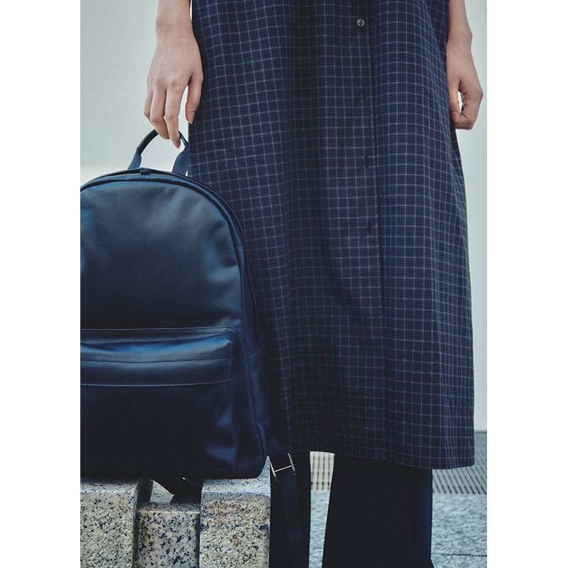 【期間限定発売:2/7～2/23】LEATHER DAYPACK -BLACK-