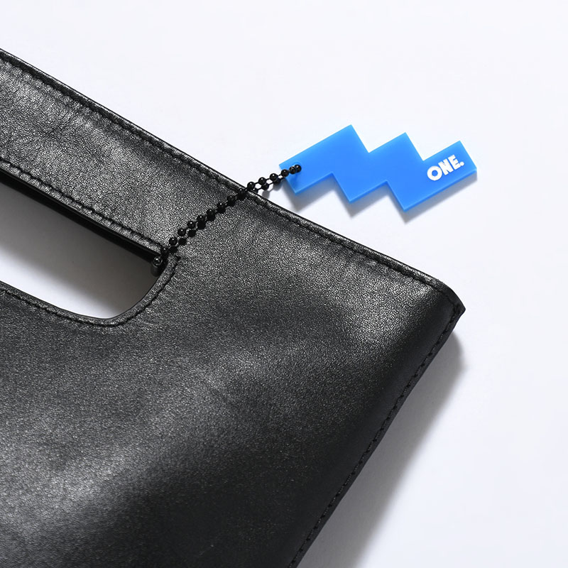 【期間限定発売:2/7～2/23】LEATHER SMALL BUCKET -BLACK-