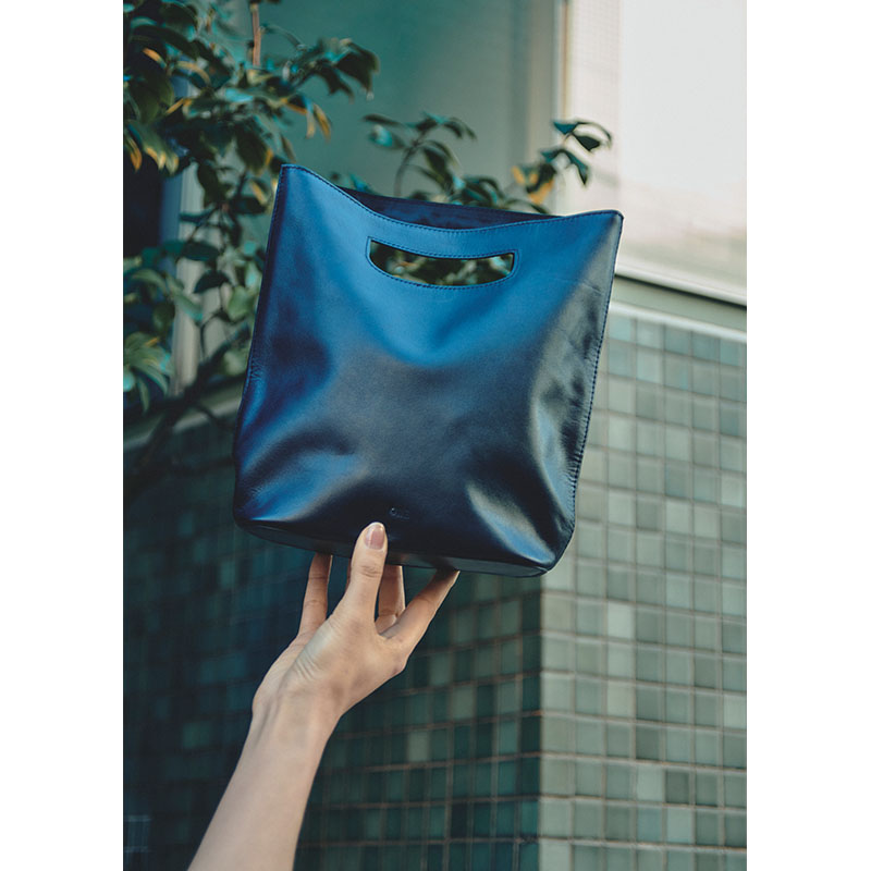 【期間限定発売:2/7～2/23】LEATHER SMALL BUCKET -BLACK-