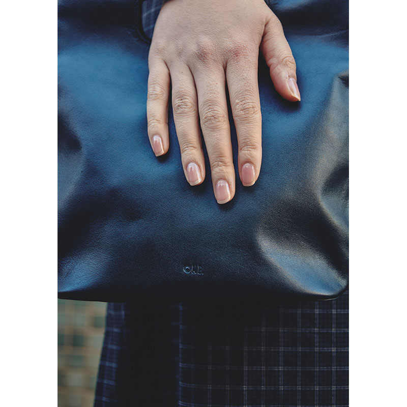 【期間限定発売:2/7～2/23】LEATHER SMALL BUCKET -BLACK-