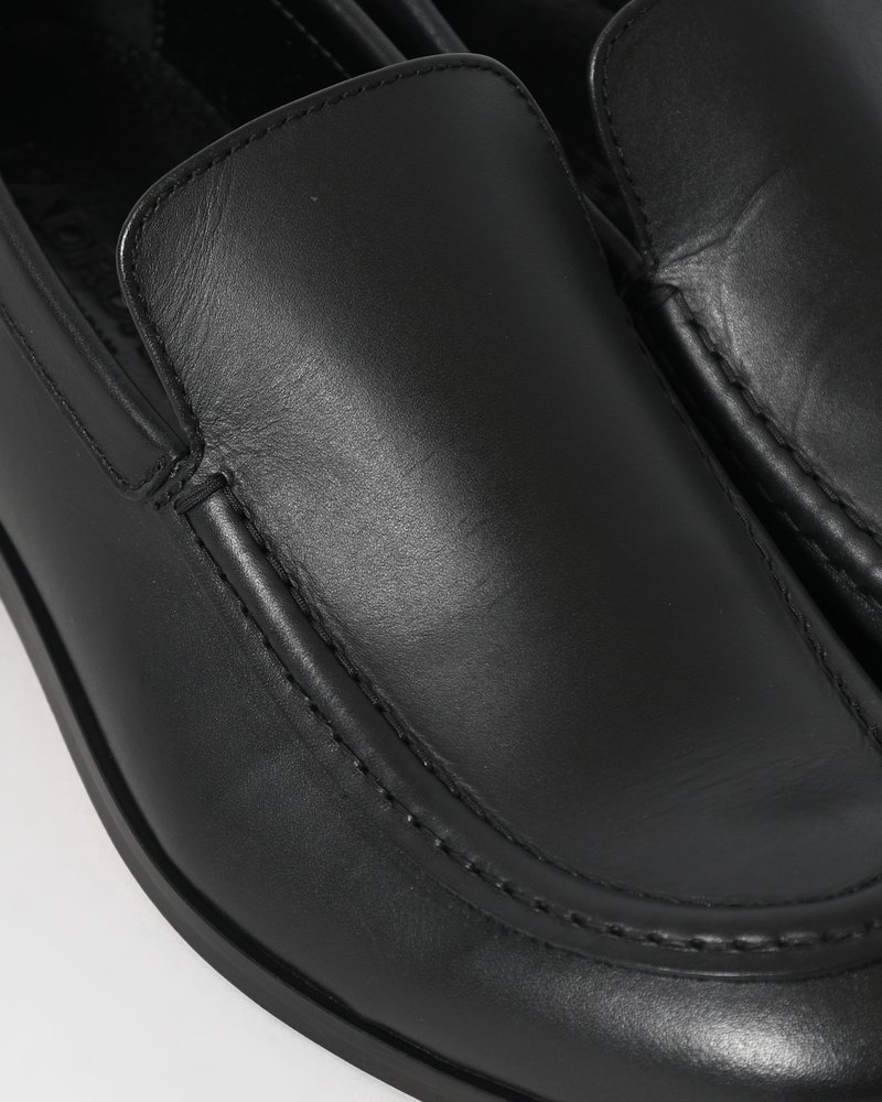 BL MOCCASIN SHOES -BLACK-